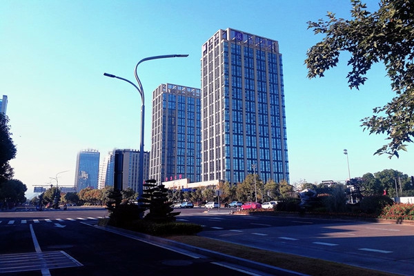 樓宇智能化專業(yè)化、系統(tǒng)化、節(jié)能化特點！